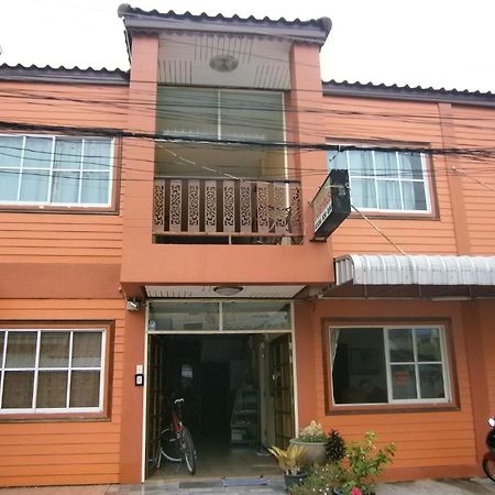 Hotel Aura House à Pattaya Extérieur photo