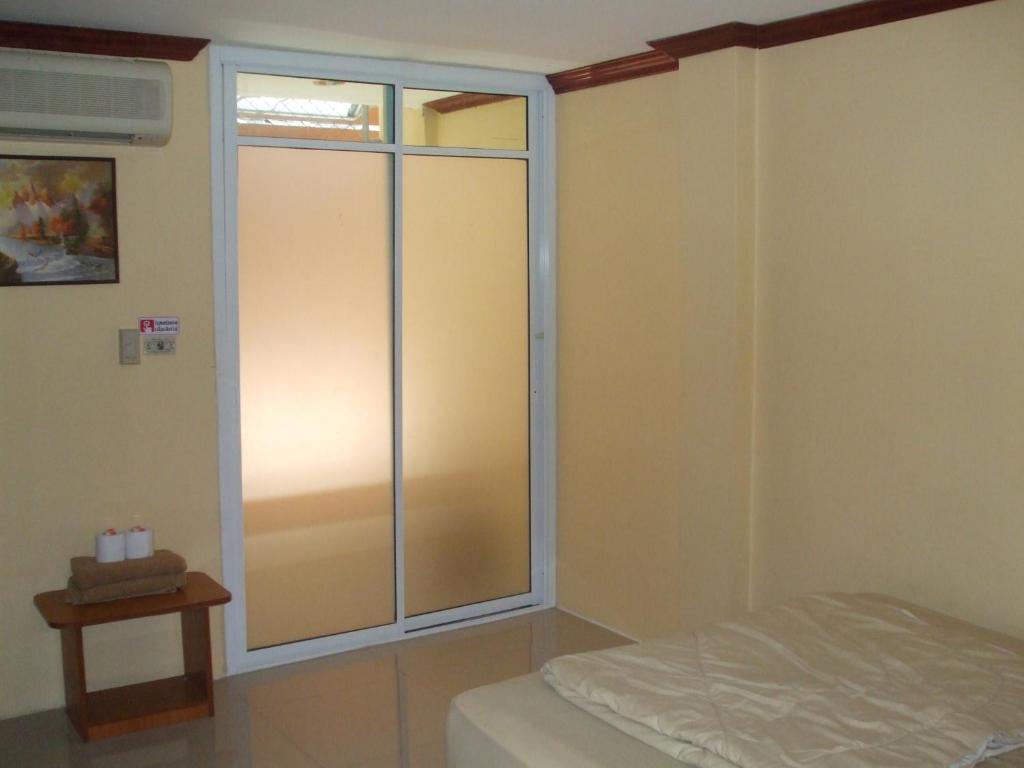 Hotel Aura House à Pattaya Extérieur photo