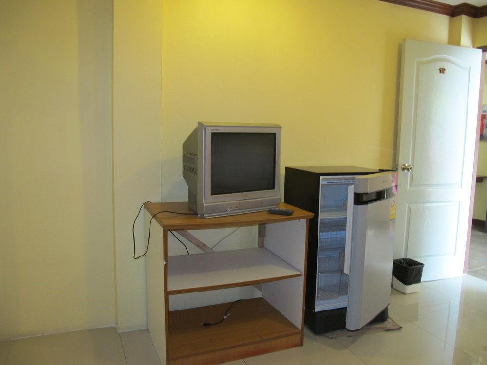 Hotel Aura House à Pattaya Extérieur photo